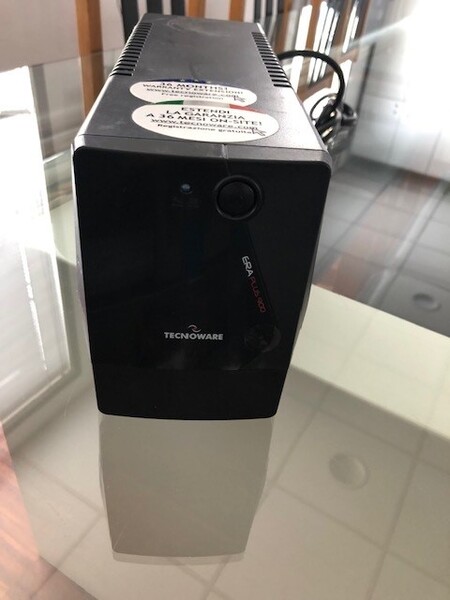 8#8032 Monitor schermo Asus e lettori barcode scanner Axon in vendita - foto 2