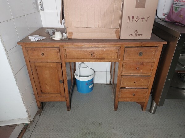 11#8037 Arredamento da negozio in vendita - foto 2