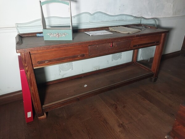 11#8037 Arredamento da negozio in vendita - foto 4