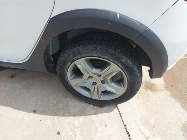 10#8039 Autovettura Dacia Sandero in vendita - foto 7