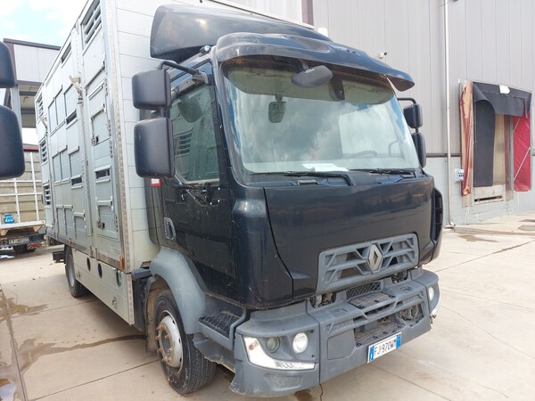 11#8039 Furgone per trasporto animali vivi Renault in vendita - foto 2
