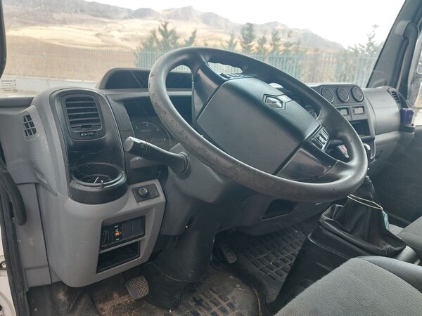 4#8039 Furgone isotermico Renault in vendita - foto 10