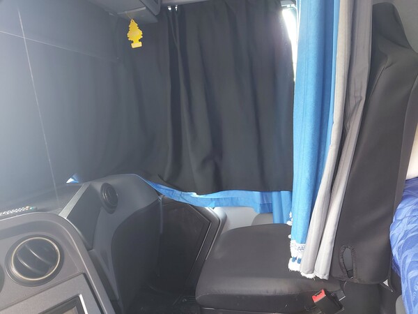 8#8039 Trattore cabinato Renault Truck in vendita - foto 11