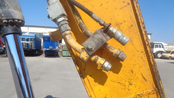 4#8048 Escavatore cingolato Jcb in vendita - foto 4