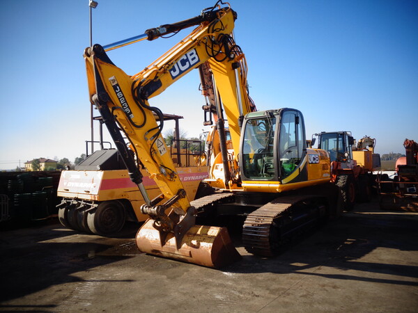 4#8048 Escavatore cingolato Jcb in vendita - foto 22