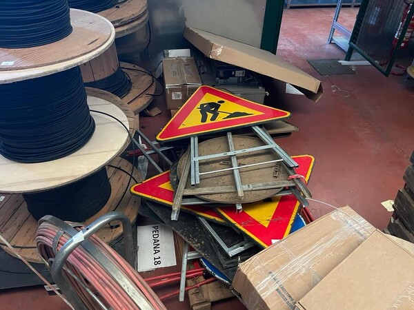 1#8050 Attrezzatura per manutenzione servizi di rete e fibra in vendita - foto 5