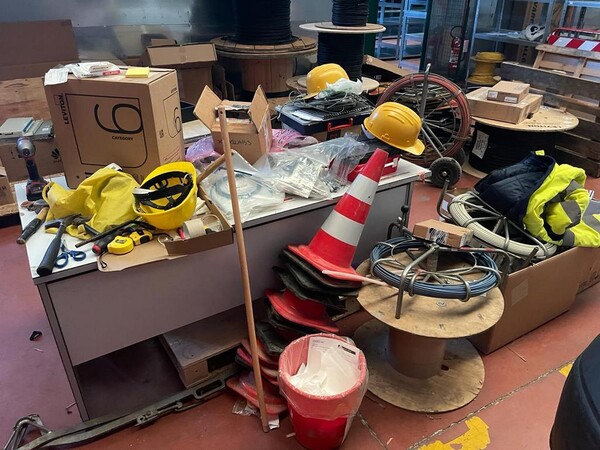 1#8050 Attrezzatura per manutenzione servizi di rete e fibra in vendita - foto 10