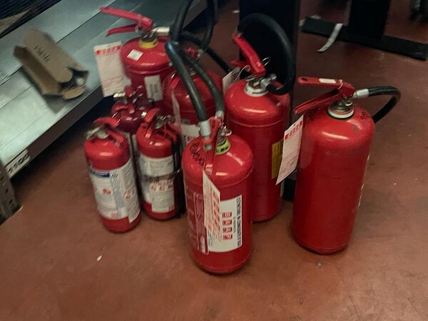 1#8050 Attrezzatura per manutenzione servizi di rete e fibra in vendita - foto 24