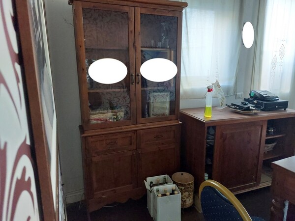 1#8059 Arredamento negozio in vendita - foto 1