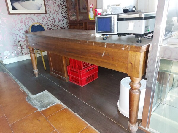 1#8059 Arredamento negozio in vendita - foto 2