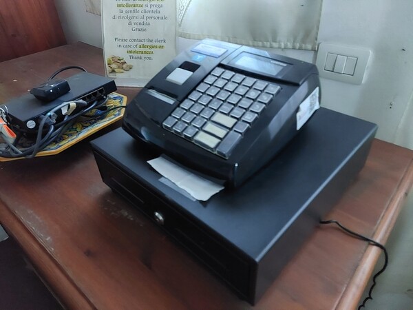 1#8059 Arredamento negozio in vendita - foto 13