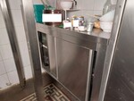 Image 11 - Kitchen equipment - Lot 4 (Auction 8062)