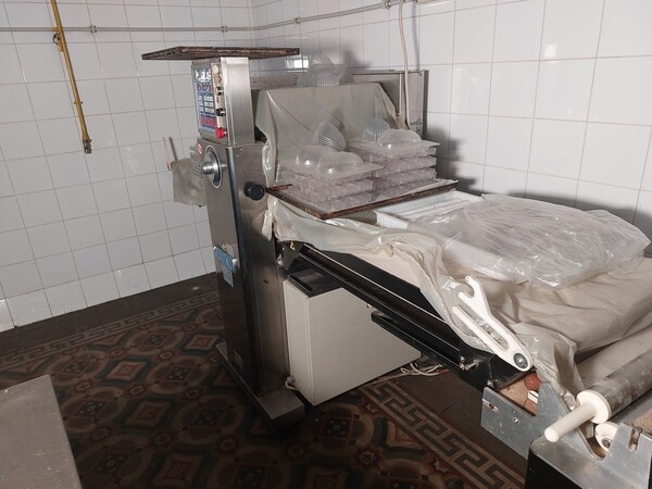 5#8062 Sfogliatrice Ostali Polin e Stampi per cioccolato in vendita - foto 3