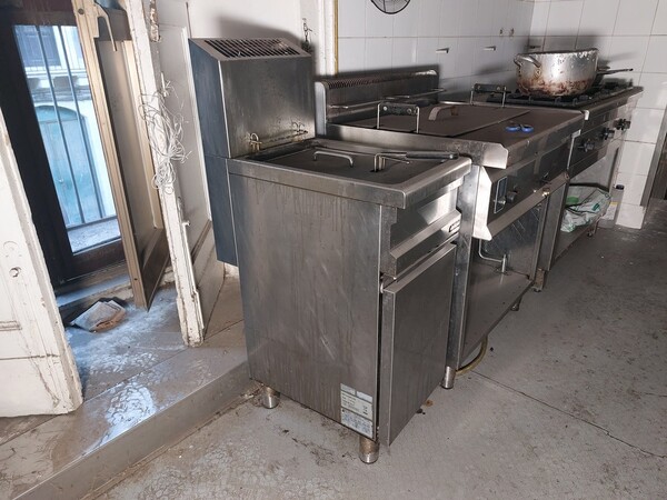 7#8062 Attrezzatura per cucina in vendita - foto 4