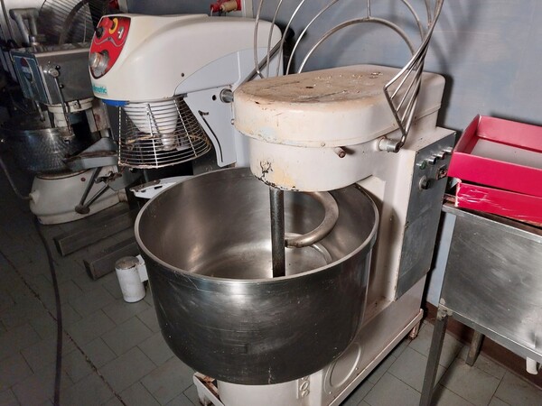 10#8063 Impastatrice in vendita - foto 3