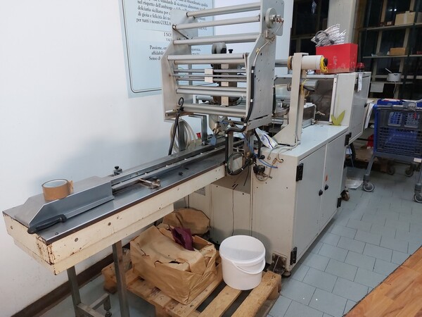 22#8063 Confezionatrice Schib in vendita - foto 1