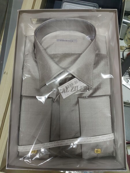 1#8071 Capi di abbigliamento e calzature in vendita - foto 42