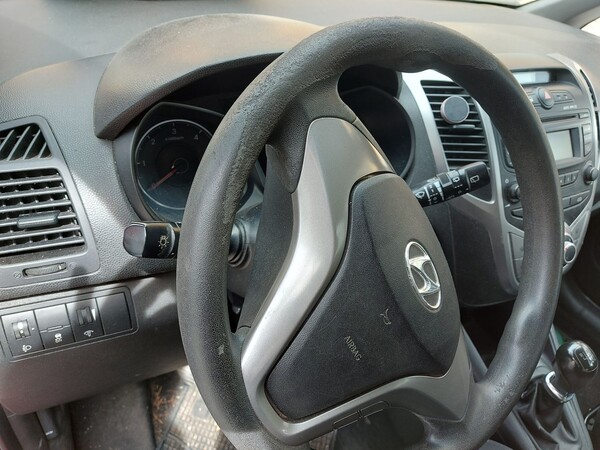 1#8073 Autovettura Hyundai IX20 in vendita - foto 18