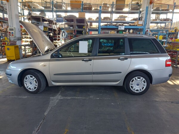3#8075 Autocarro Fiat Stilo in vendita - foto 1