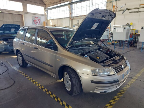 3#8075 Autocarro Fiat Stilo in vendita - foto 5