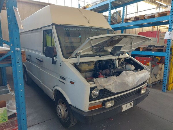4#8075 Autocarro Iveco Daily in vendita - foto 9