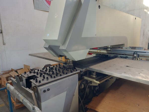 13#8076 Punzonatrice Eurostar 1250 in vendita - foto 6