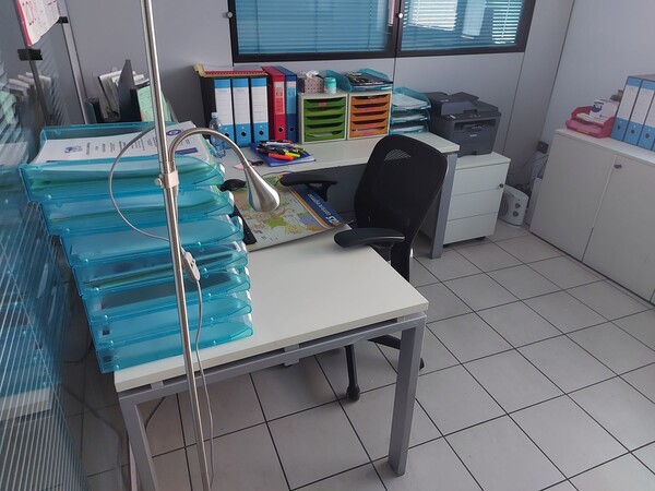 18#8076 Arredo da ufficio ed attrezzature elettroniche in vendita - foto 28