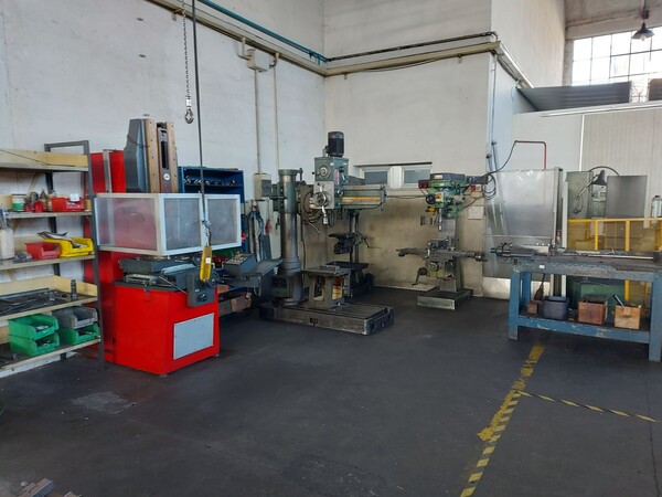 7#8076 Attrezzatura da officina in vendita - foto 1
