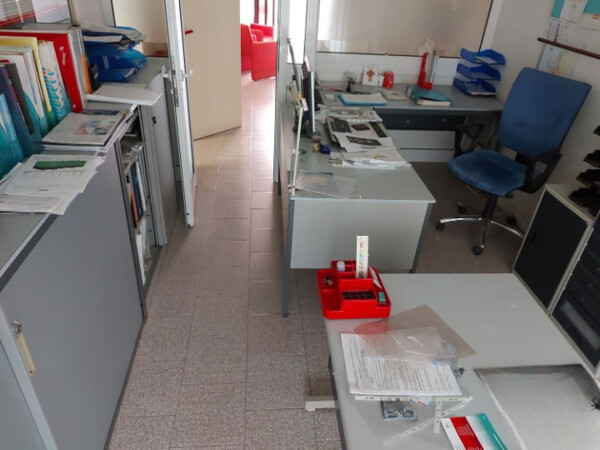5#8080 Arredi ed attrezzatura da ufficio in vendita - foto 4