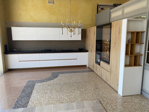 1#8083 Cucina in legno frassino in vendita - foto 1