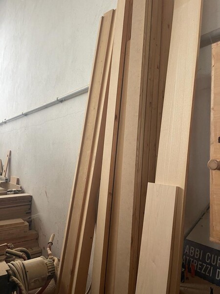 10#8083 Giacenze di magazzino di legno e marmo in vendita - foto 2
