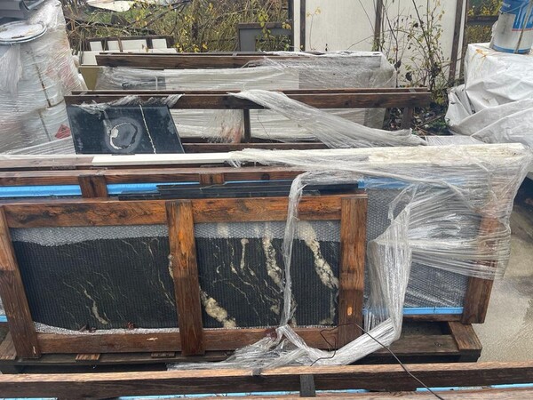 10#8083 Giacenze di magazzino di legno e marmo in vendita - foto 6