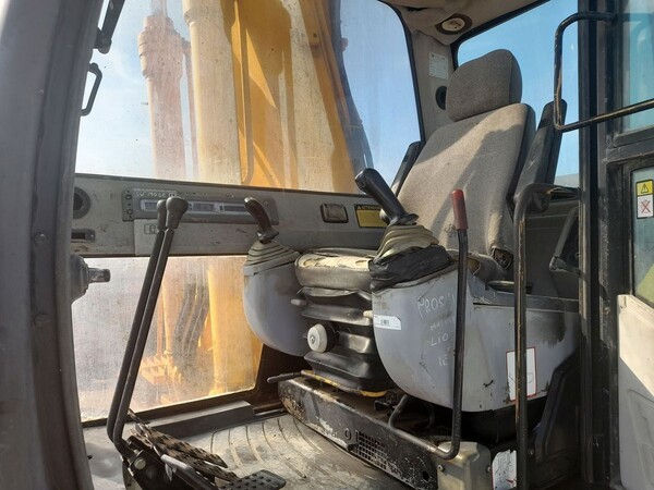 3#8084 Escavatore idraulico JCB JS 220 in vendita - foto 8