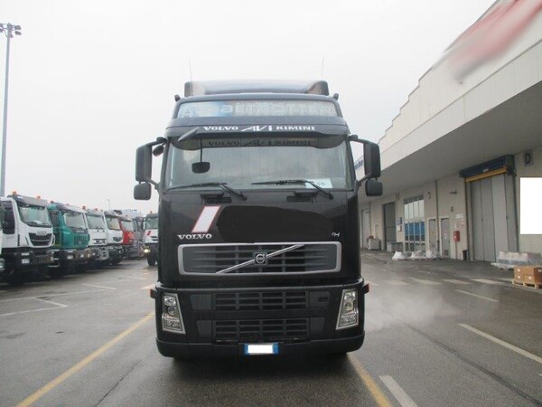 2#8085 Motrice Volvo FH 400 in vendita - foto 2
