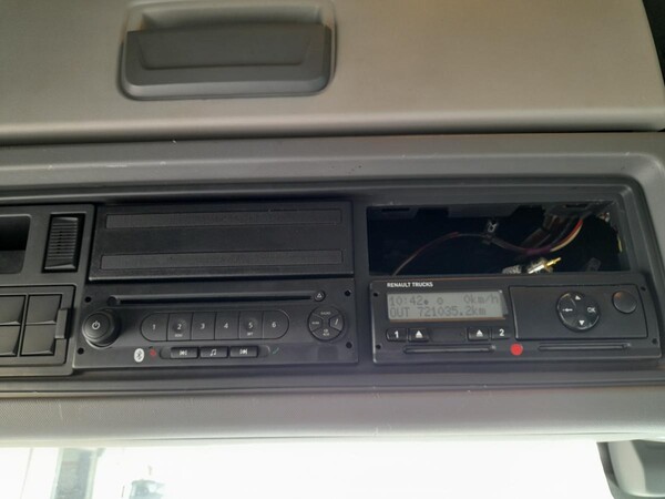 5#8085 Trattore stradale Renault RVI T460 in vendita - foto 5