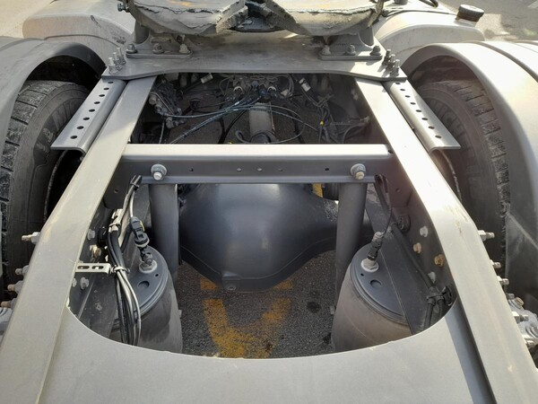 5#8085 Trattore stradale Renault RVI T460 in vendita - foto 13