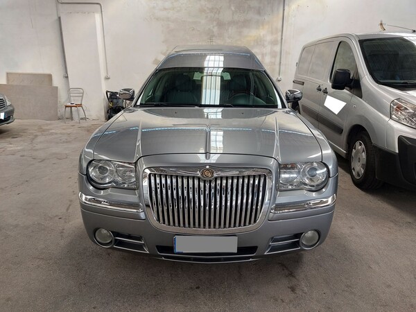 1#8088 Autofunebre Daimlerchrysler in vendita - foto 3