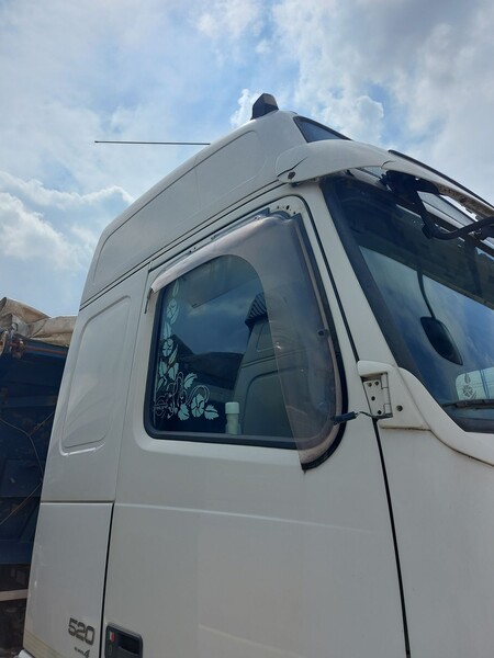 101#8091 Trattore stradale Volvo FH42T in vendita - foto 5