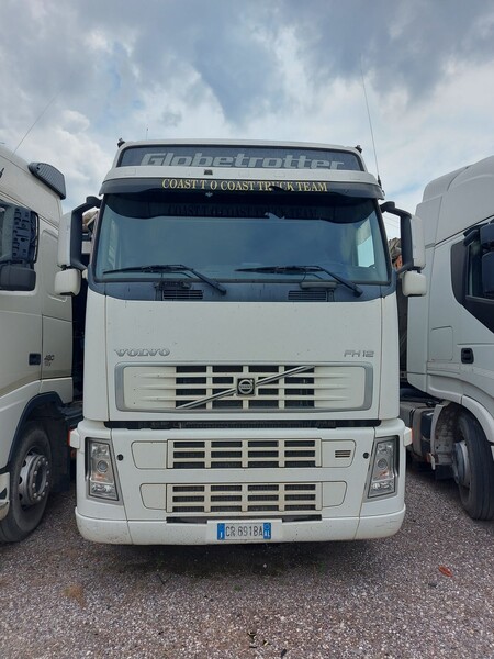 105#8091 Trattore stradale Volvo FH12T42 in vendita - foto 2