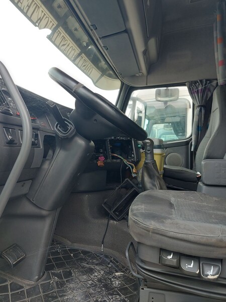 105#8091 Trattore stradale Volvo FH12T42 in vendita - foto 15