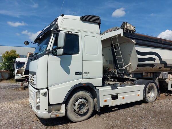 40#8091 Trattore stradale Volvo FH42T in vendita - foto 4