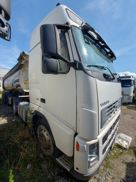 42#8091 Trattore stradale Volvo FH42T in vendita - foto 5