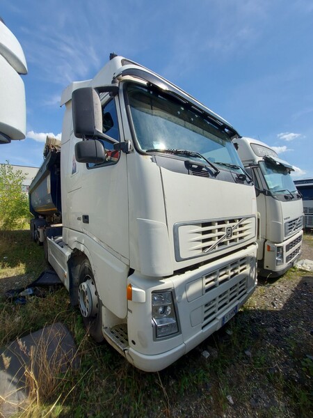 44#8091 Trattore stradale Volvo FH12T427 in vendita - foto 1