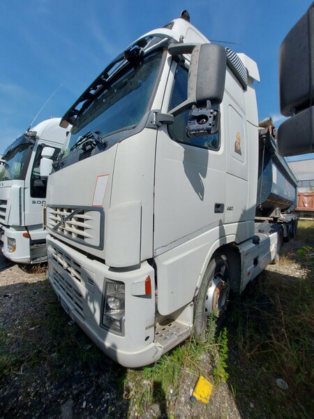 44#8091 Trattore stradale Volvo FH12T427 in vendita - foto 3