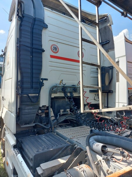44#8091 Trattore stradale Volvo FH12T427 in vendita - foto 6
