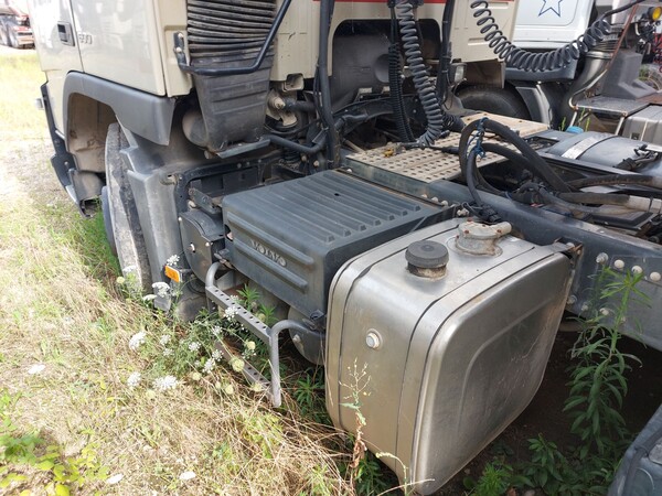 60#8091 Trattore stradale Volvo FMX 64T in vendita - foto 5