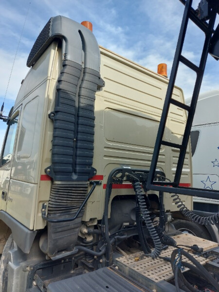 60#8091 Trattore stradale Volvo FMX 64T in vendita - foto 7