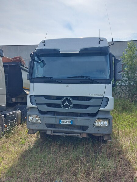 62#8091 Trattore stradale Mercedes Benz in vendita - foto 2