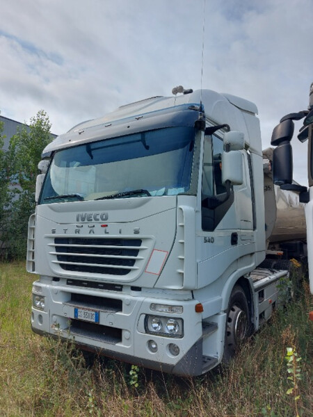 64#8091 Trattore stradale Iveco Magirus AS440ST/E4 in vendita - foto 2