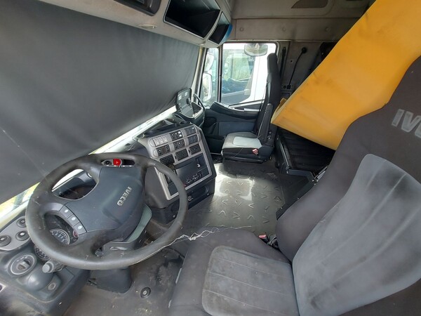 66#8091 Trattore stradale Iveco Magirus AS440ST/E4 in vendita - foto 17
